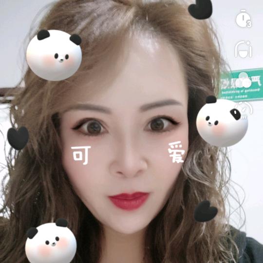 杨霜