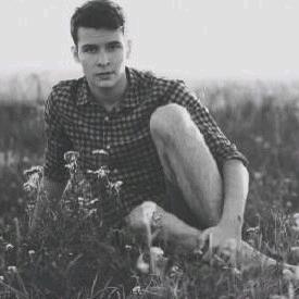 网易云九级用户