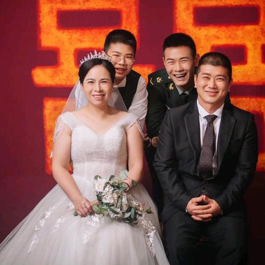 太平龙乡宾馆邵加满