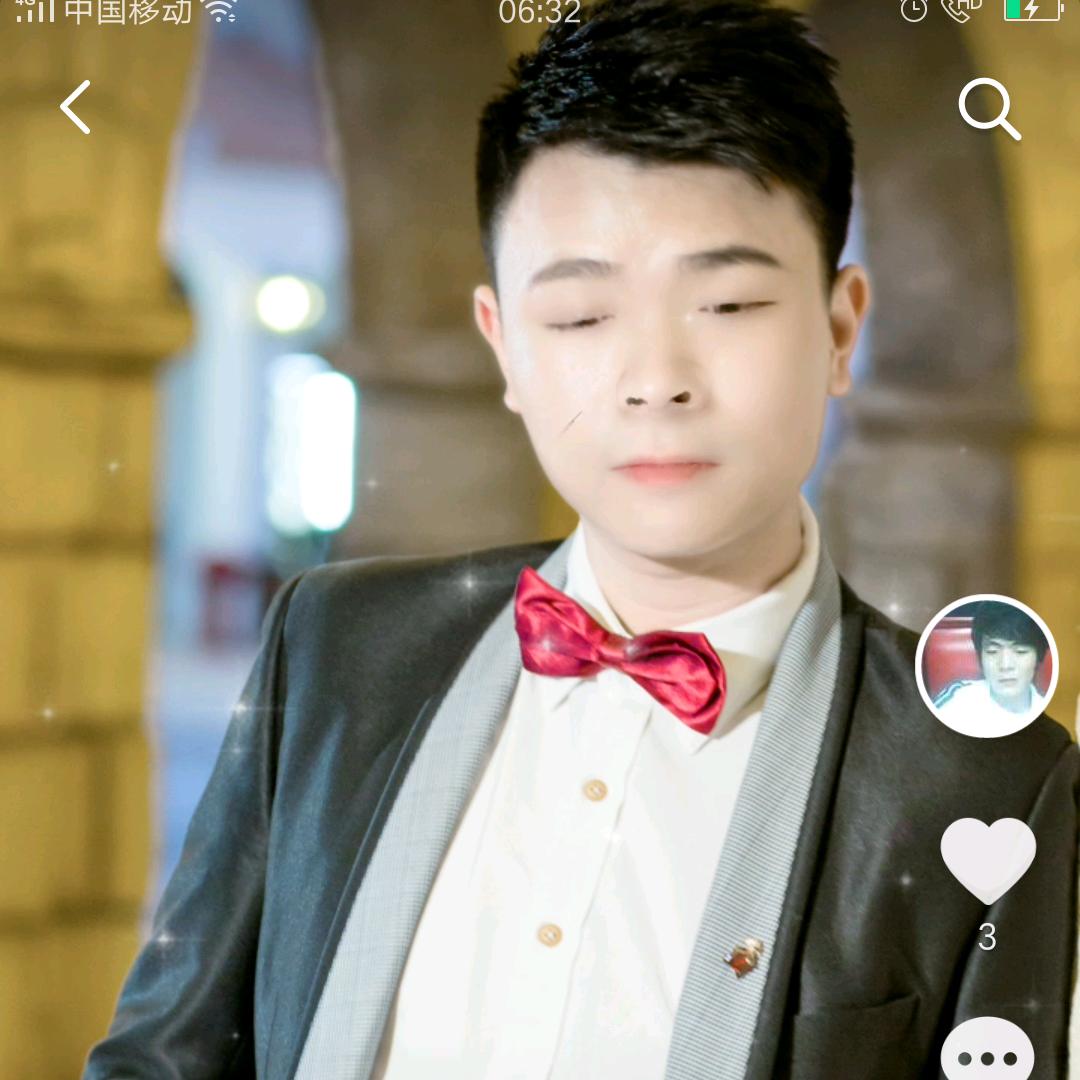 小黑