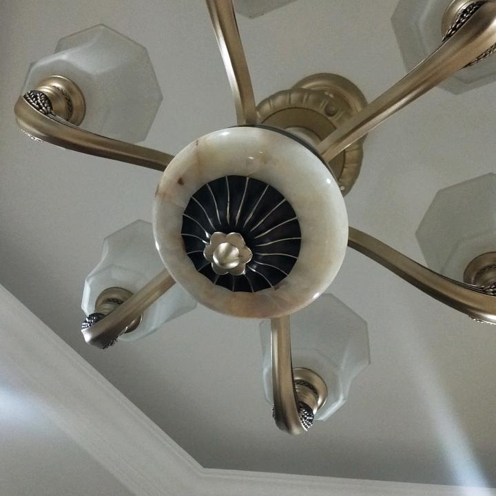 用户1084389869404