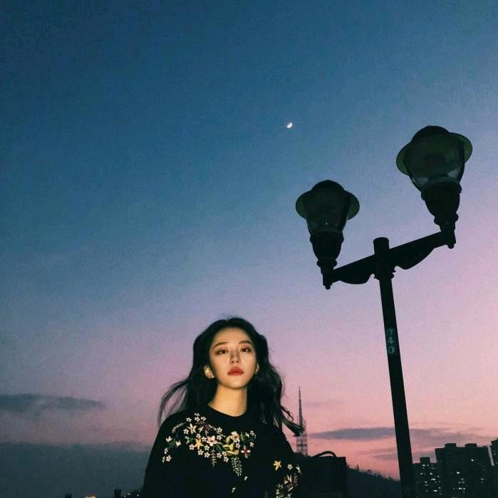 哄哄(元旦瘦到110)