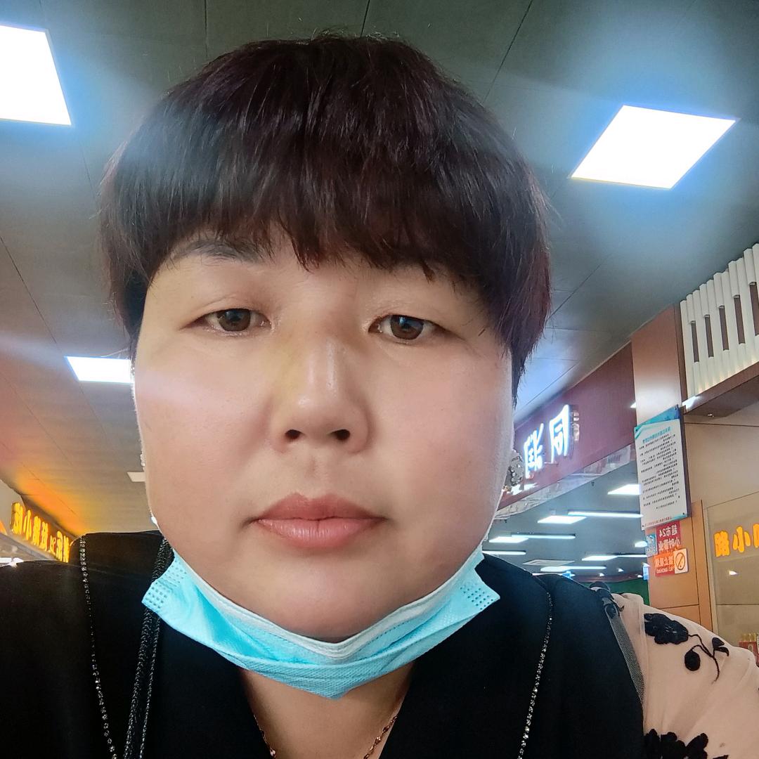 胡大侠家有六千金一个儿子，七个孩子的妈妈