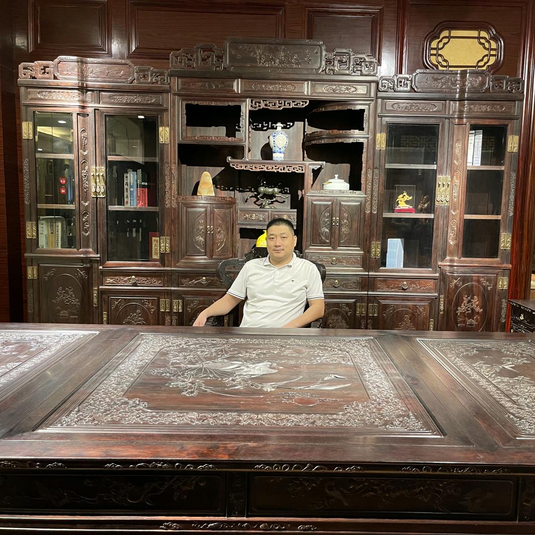 孙亿领