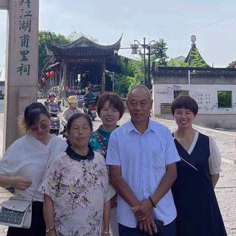 用户2540132104196