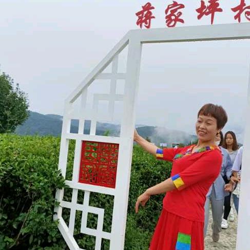 小小英