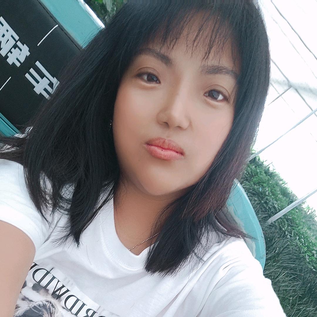 文萱，知足的女人。