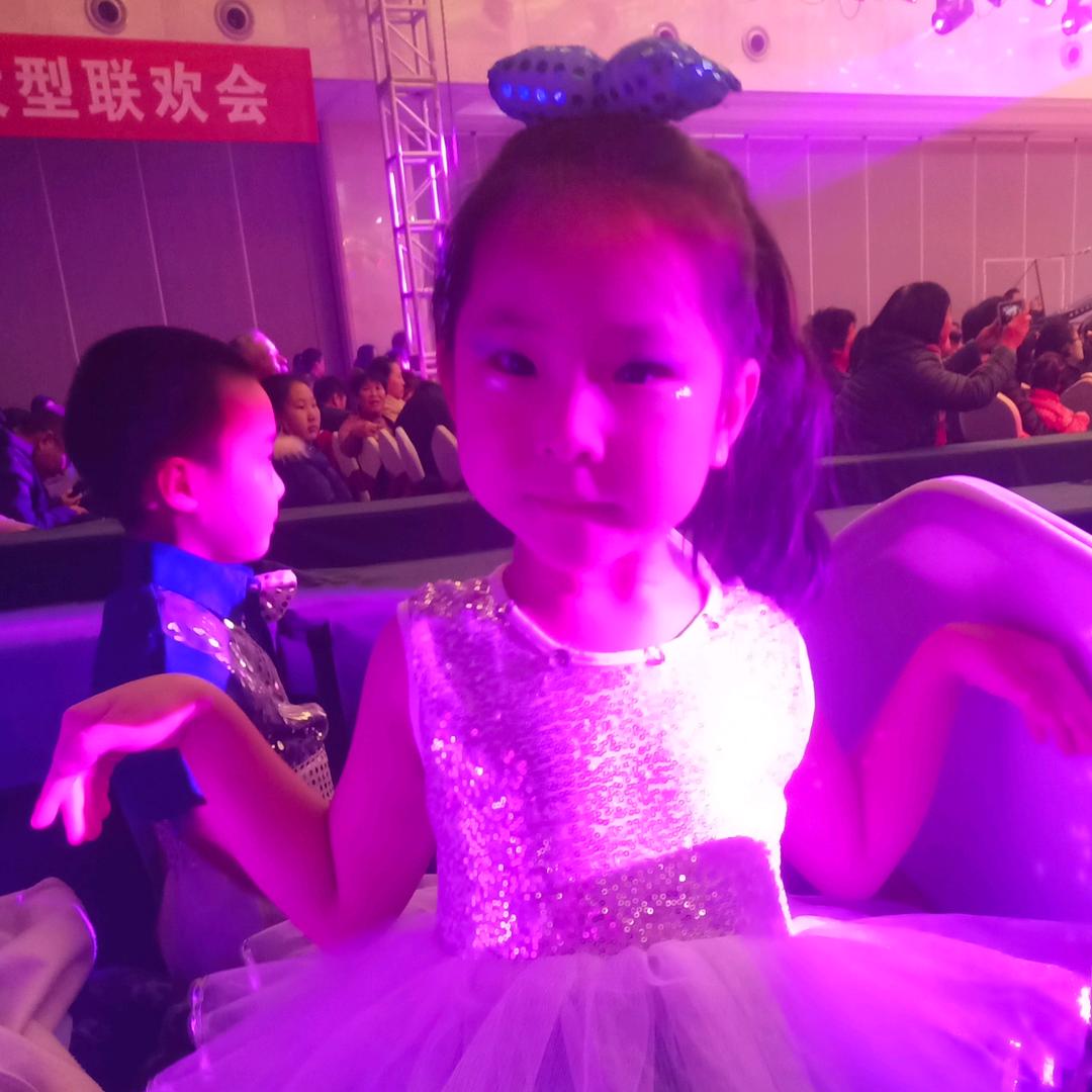 靓派服饰（韩范女装）