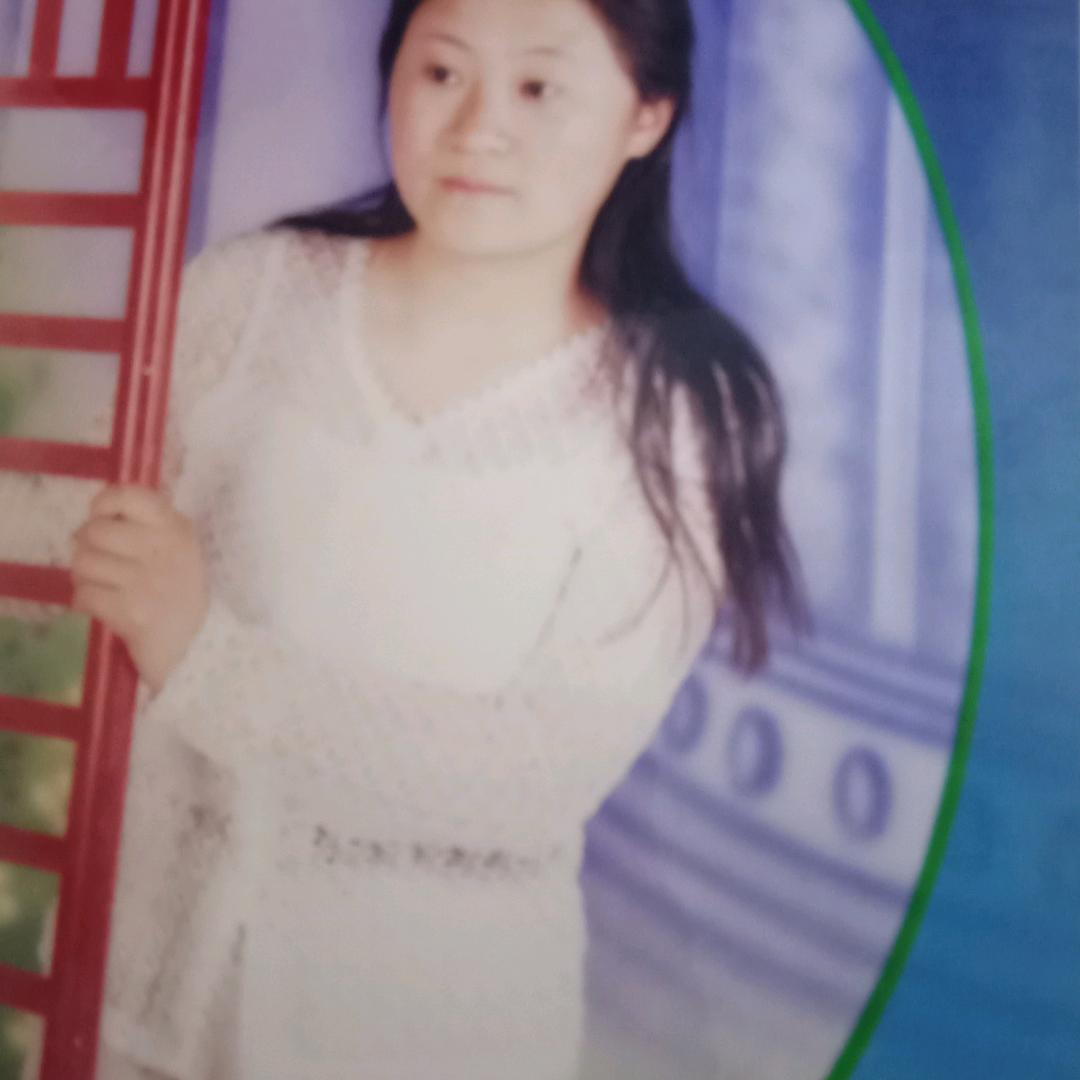 除了坚强，别无选择。