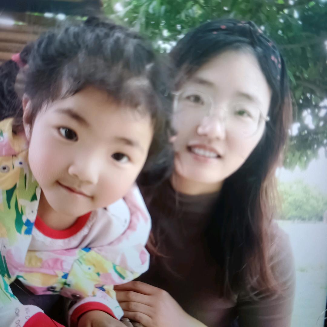 长旺路171号雅迪电动车