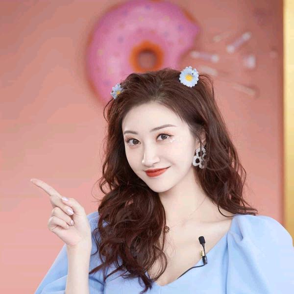 小连