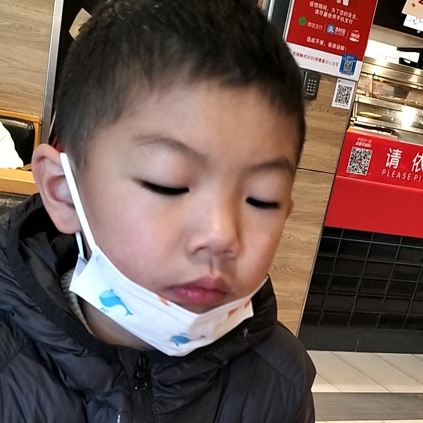 金大伟