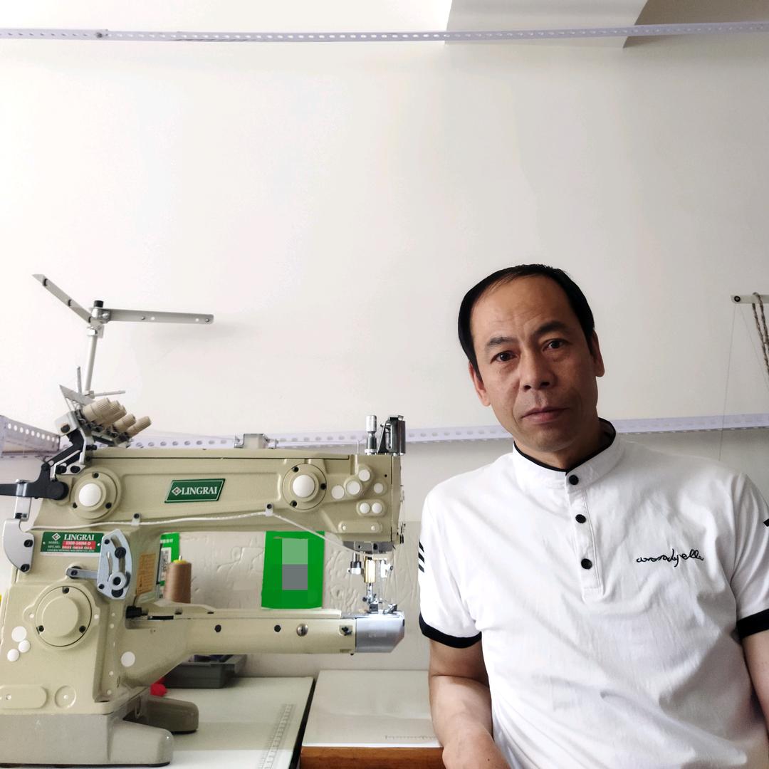 越腾驼绒保暖服装厂