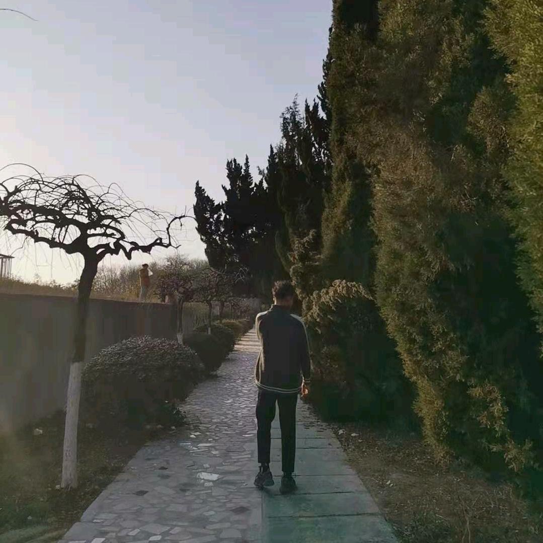 卖牛肉的-阿乐&