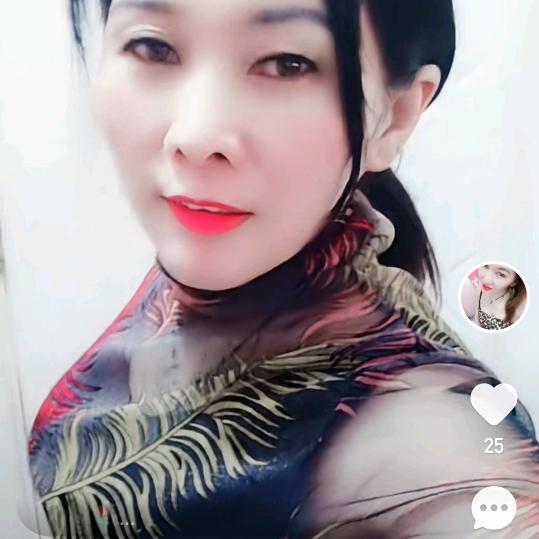 @倾城一笑