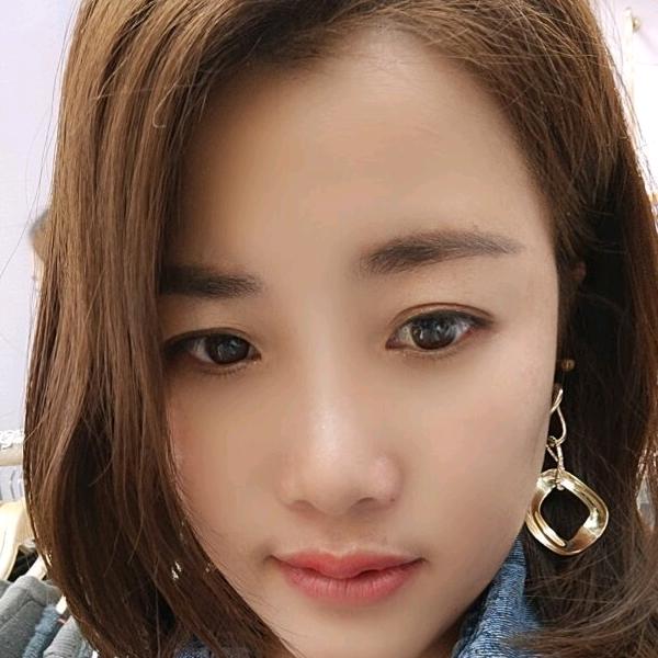 陈?琴