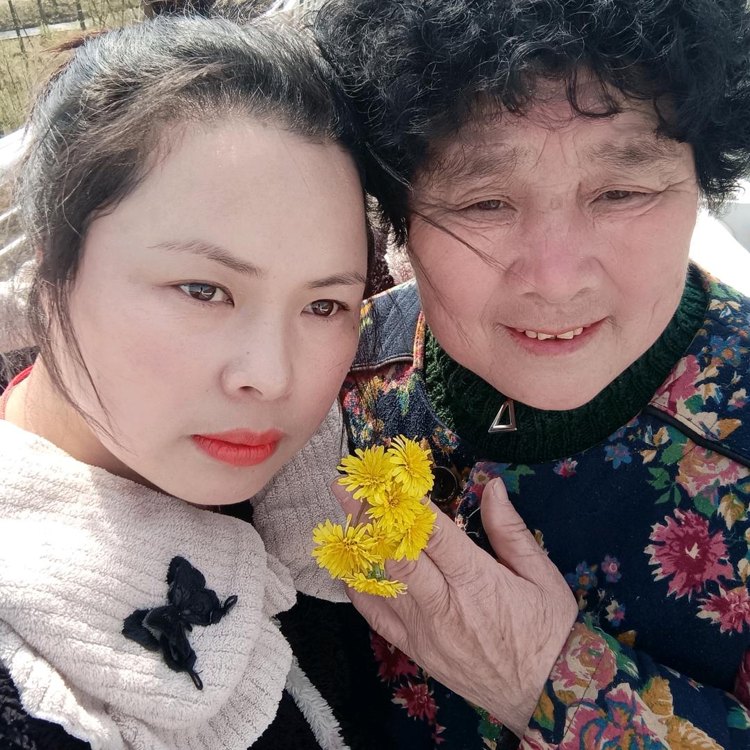 鹤潼奶奶