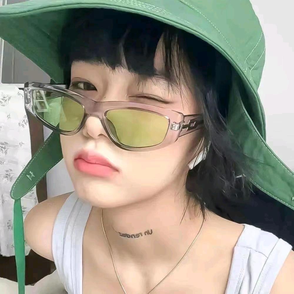 静✨