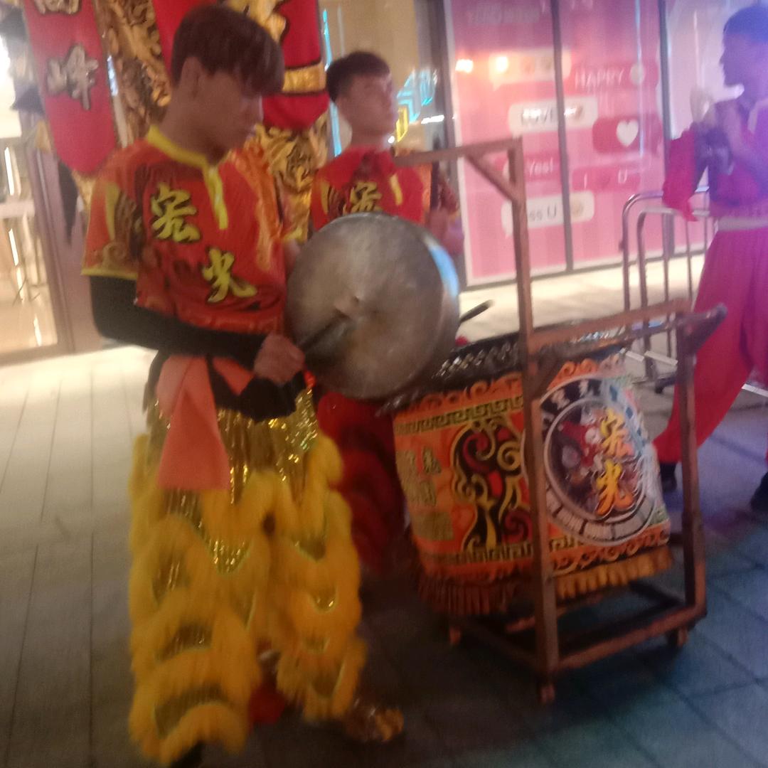 玫瑰花雨