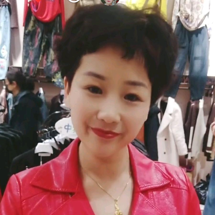 襄城县牛姐服饰