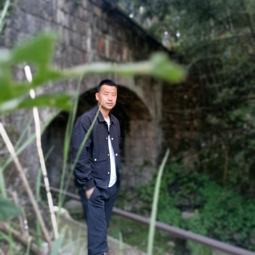 超霸旅行记