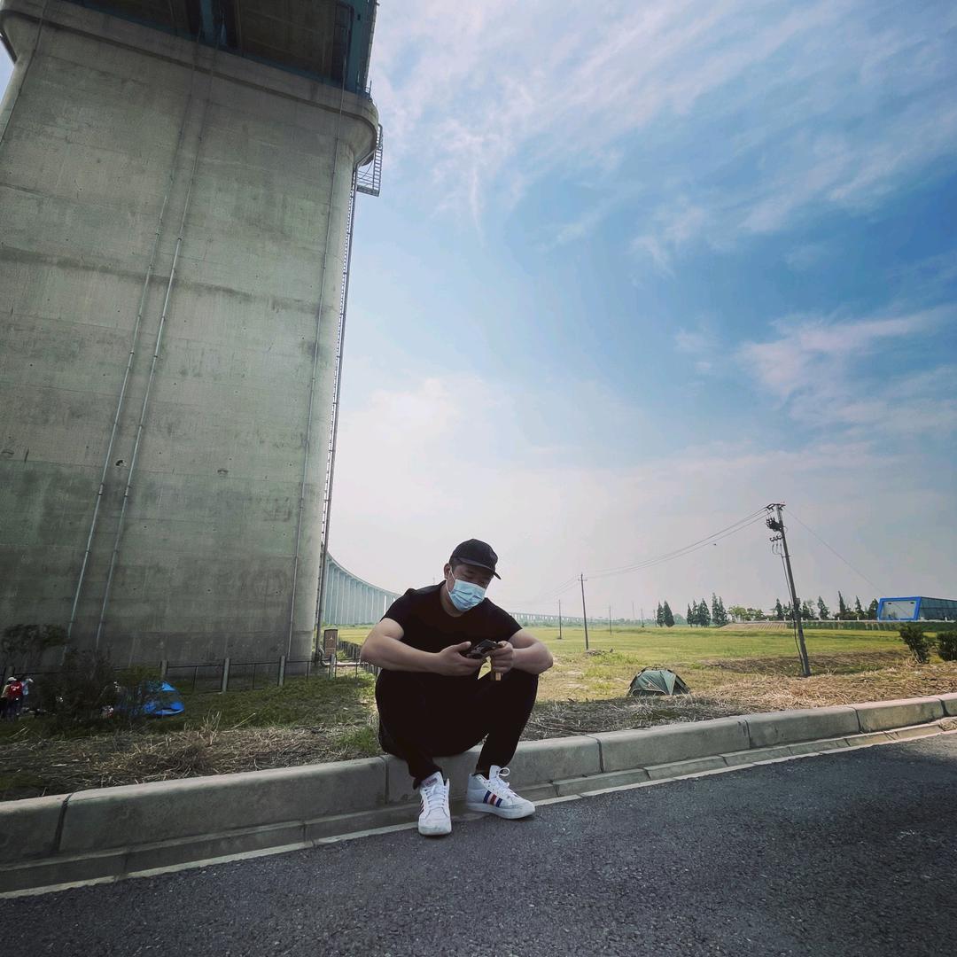 Leon、
