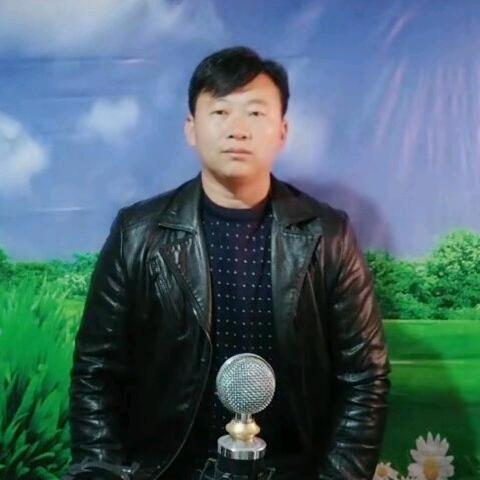 聚缘包子李自龙