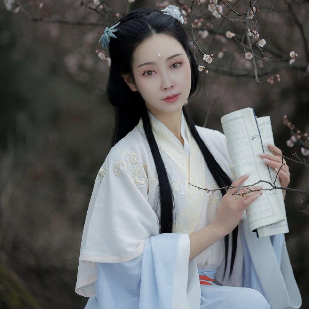 柳暗花明
