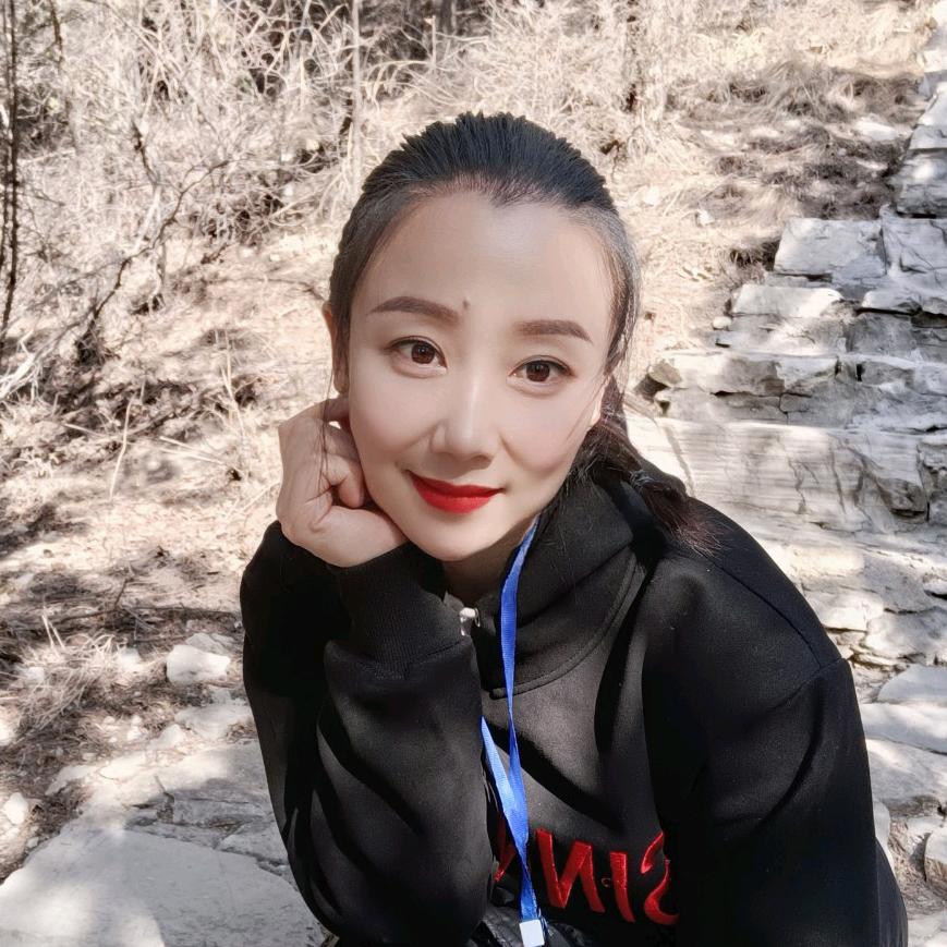 大淄博小姐姐