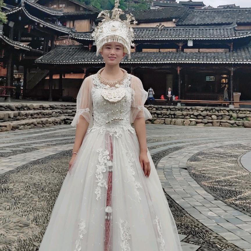 随州斌灵汽车销售有限公司