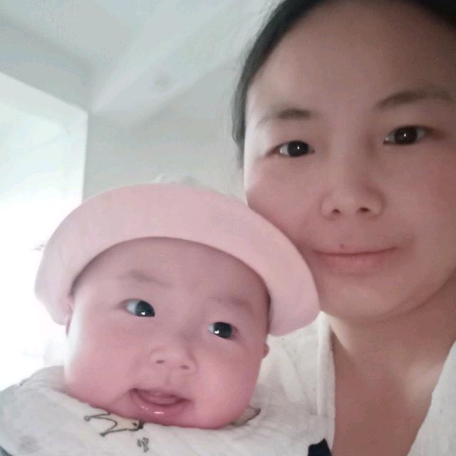 亚亚