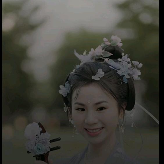 嵊步楼梯扶手、阳台栏杆、庭院铝艺、地板、