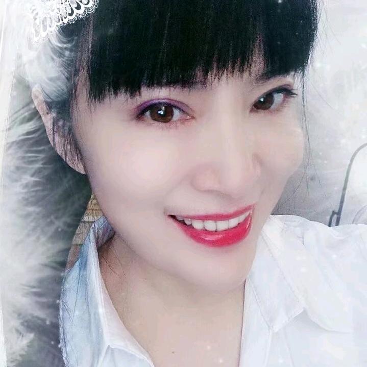 俏俏