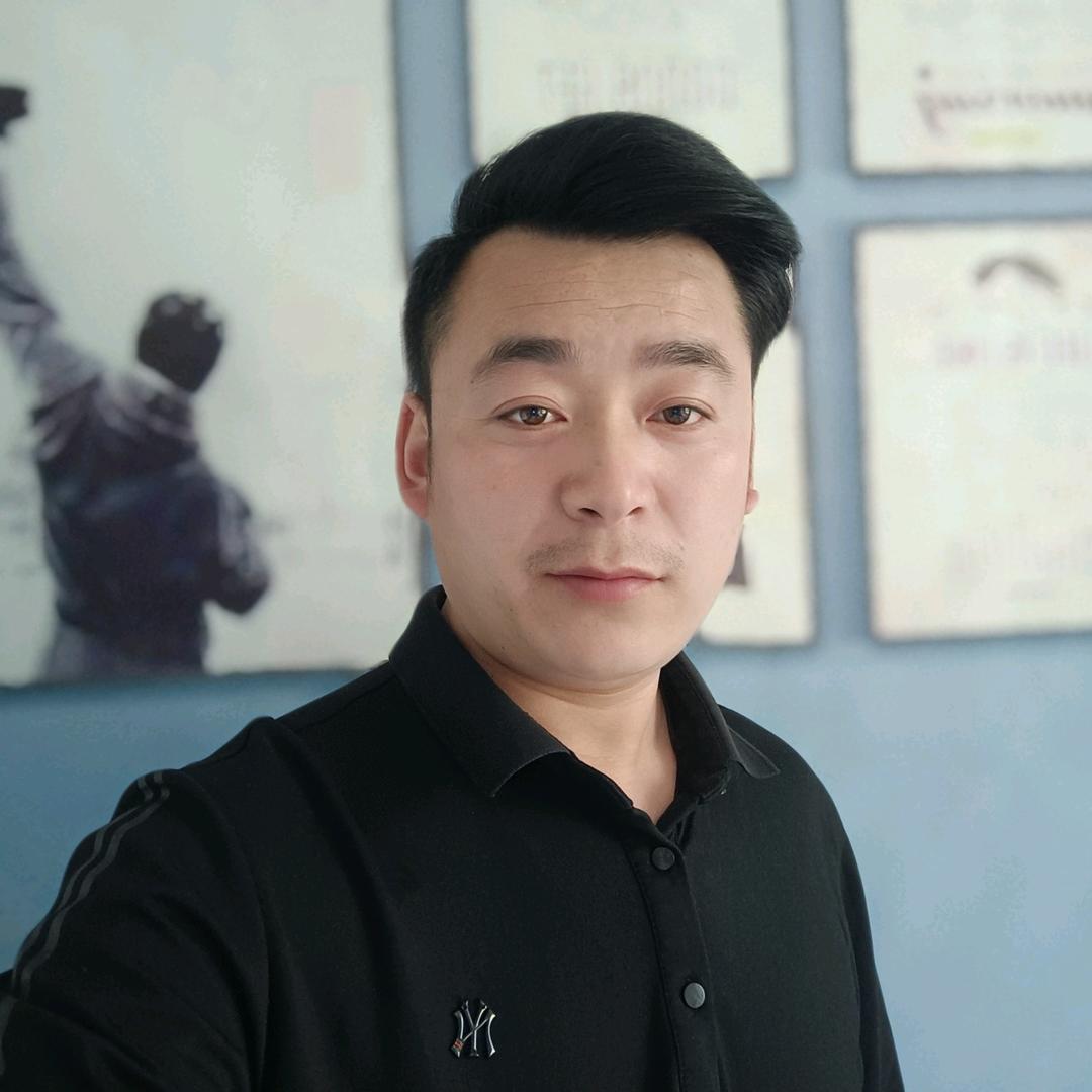 籠哥✨（爱唱歌）