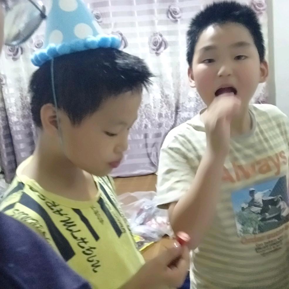 李姐爱帮忙~小英百货