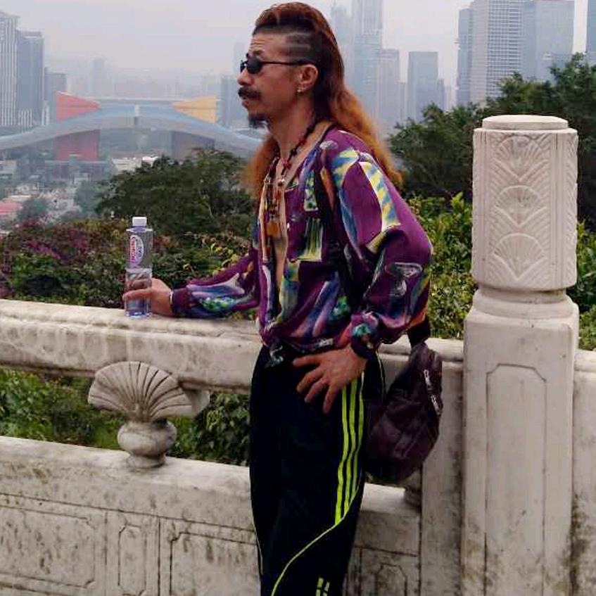 老艺人龙哥