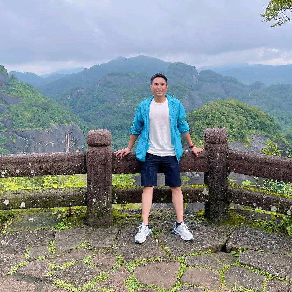 田掌柜的小酒桌