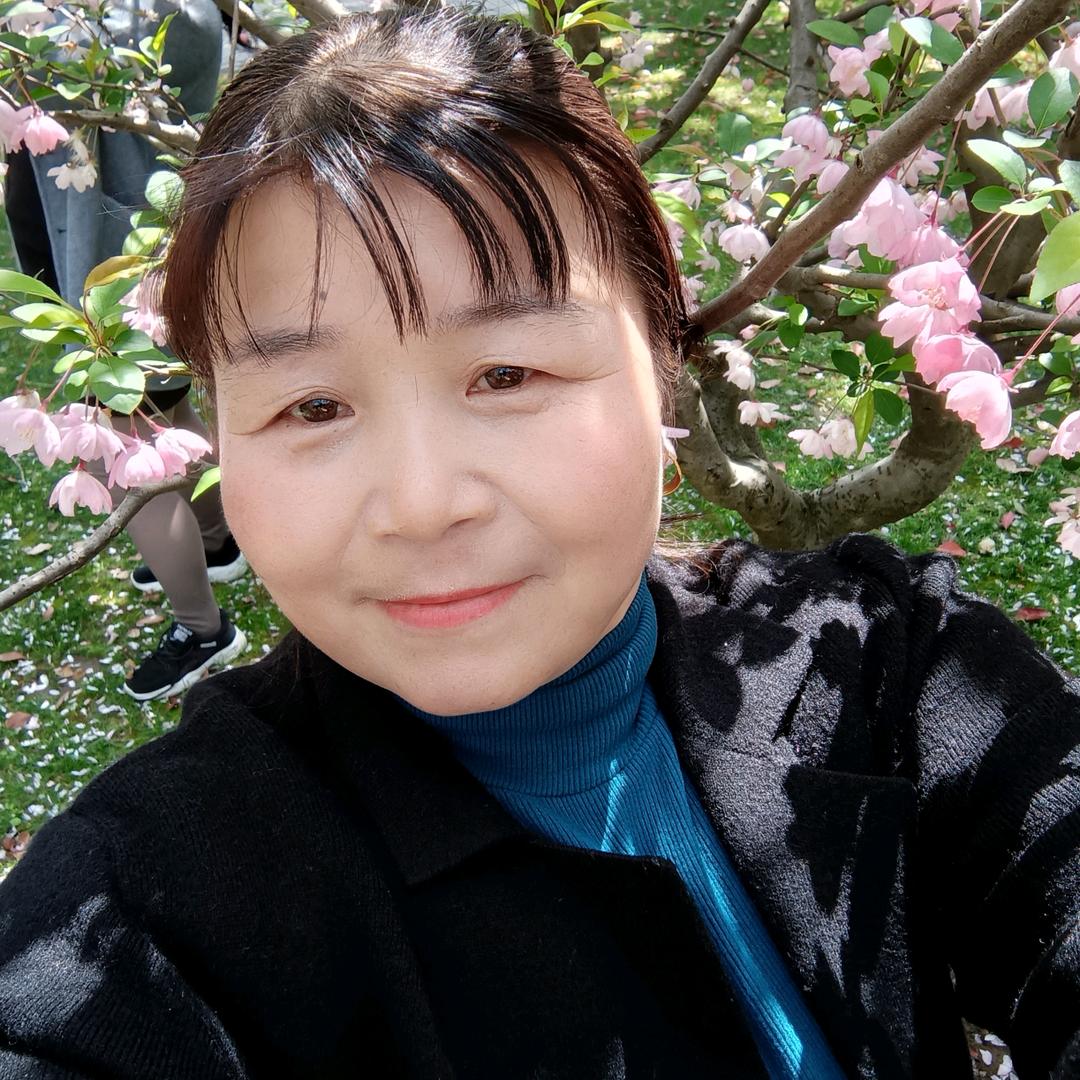 我是个爱说爱笑的快乐女人