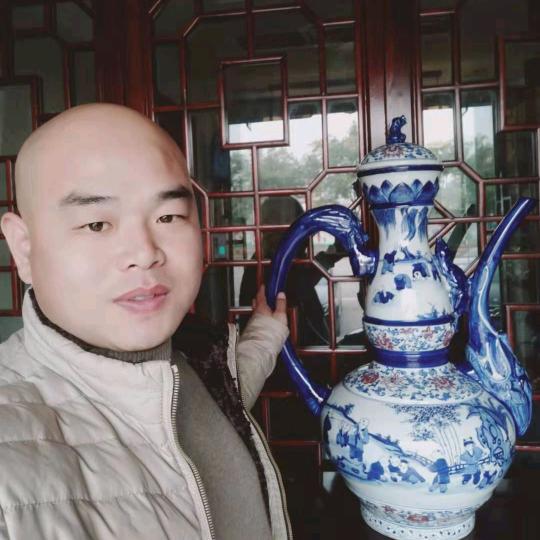 金蝉蜕壳自由飞翔