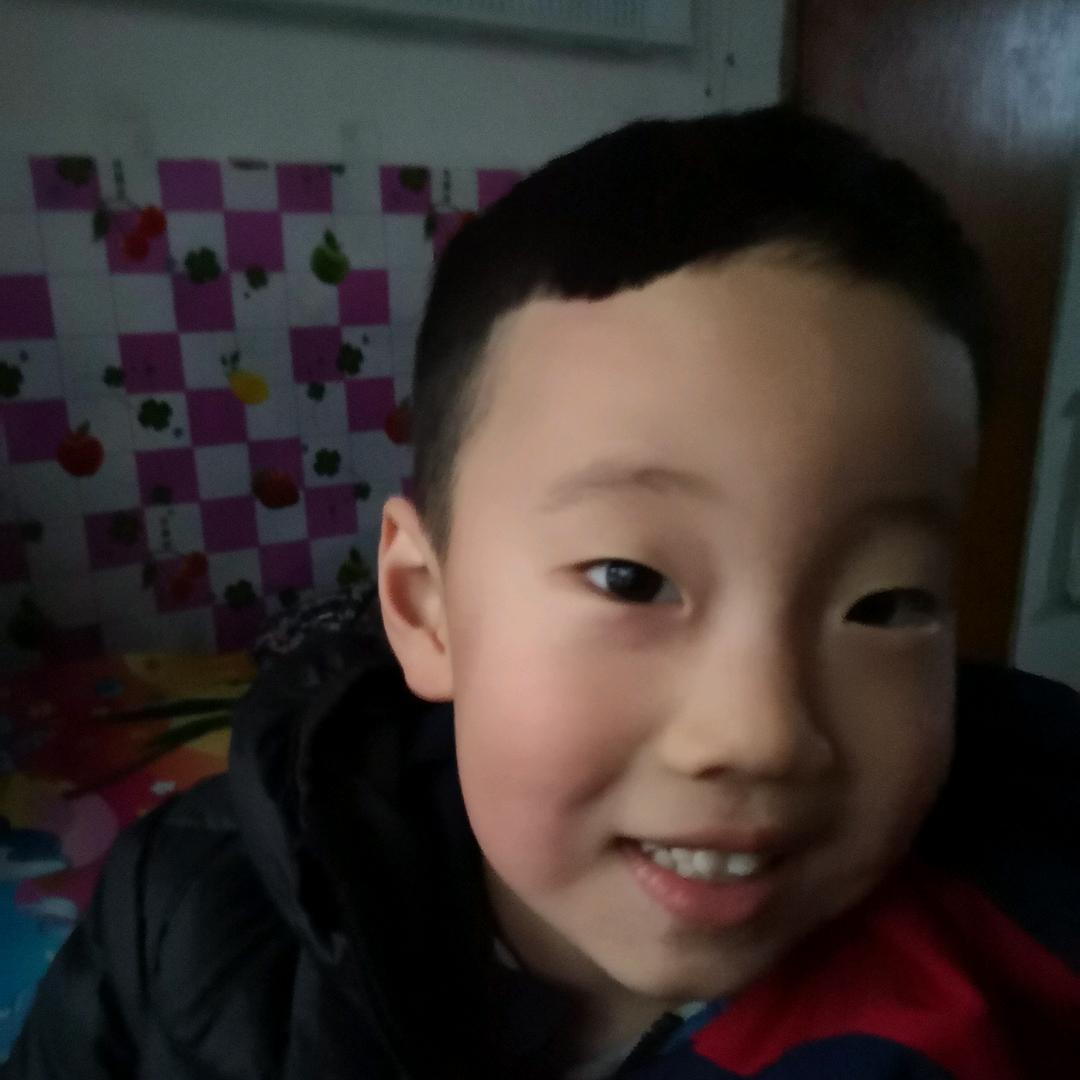 潘加爱