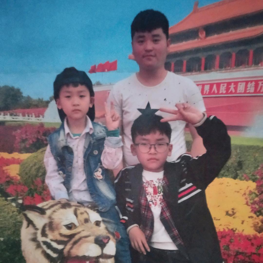 晨阳，立邦油漆铺料批发零售