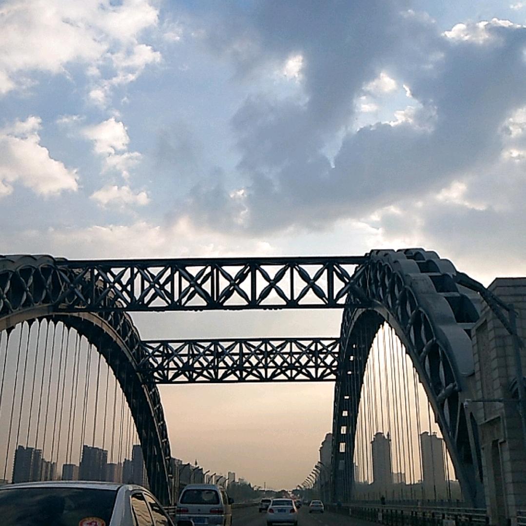 人间正道是沧桑