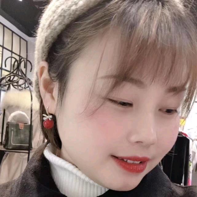 乐秀服装店