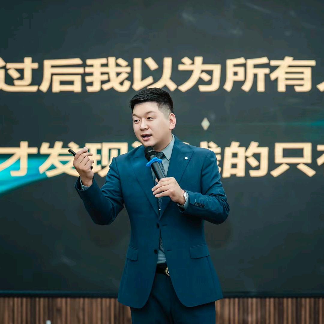 暖妍水光艾森招水光博主