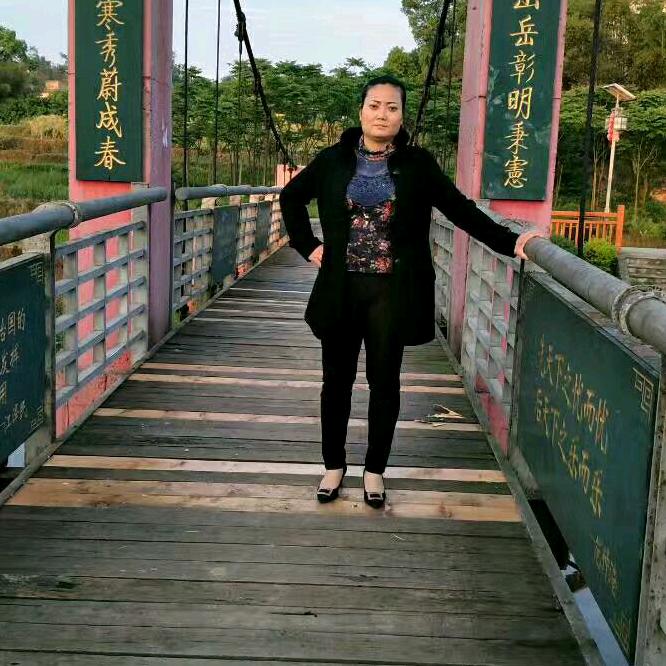 人有钱朋友多，人没钱无人看