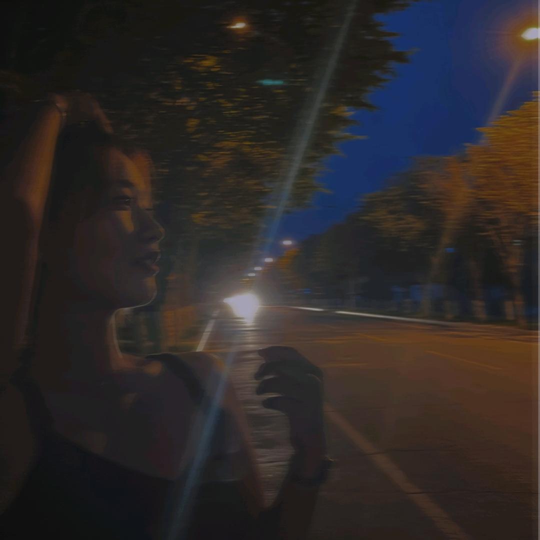 欢欢欢欢欢儿.💕