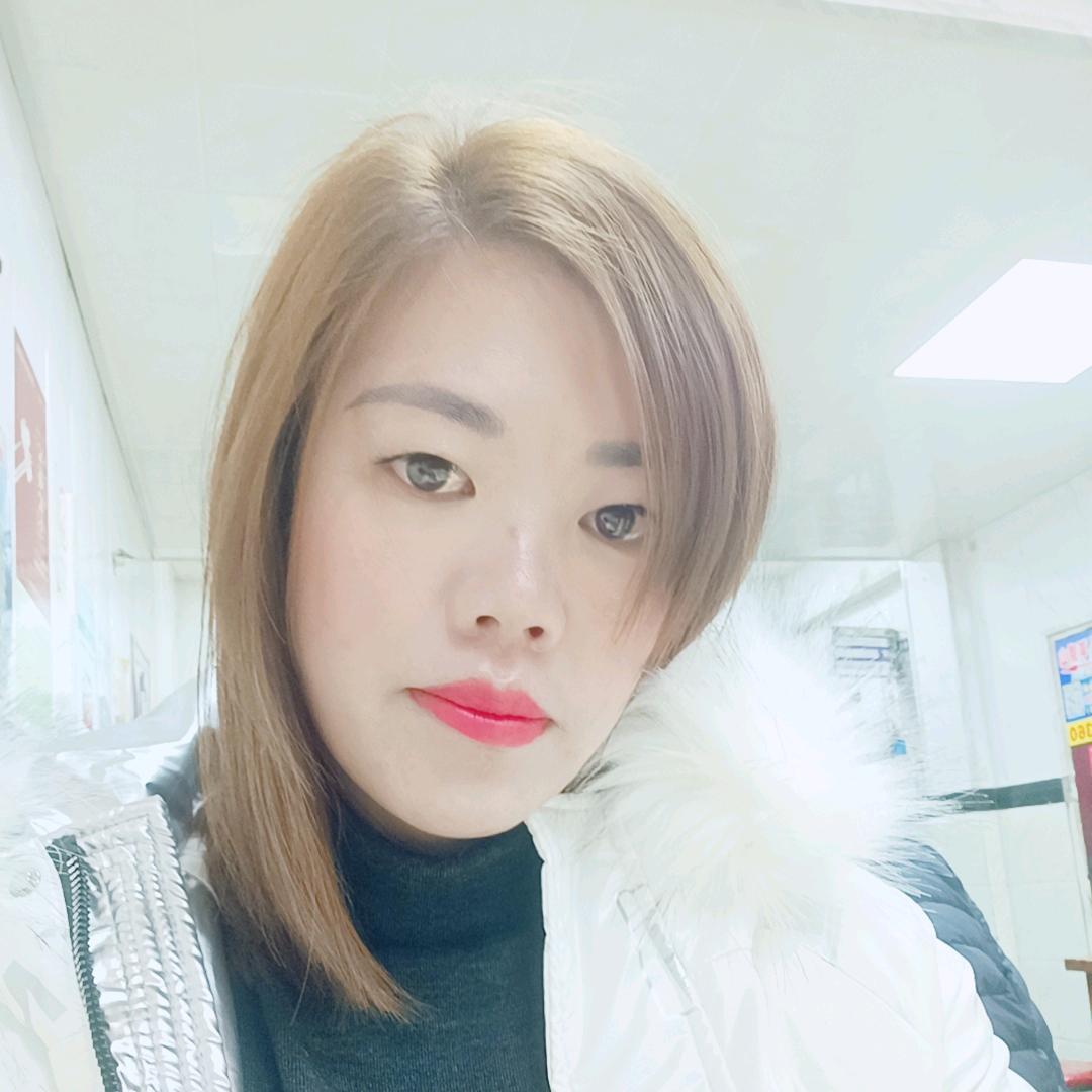╰(*秀秀´︶`*)╯