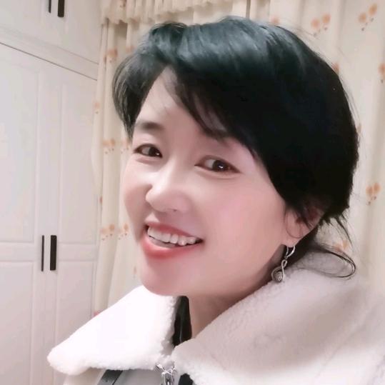 玉玉🎤晚上七点四十开播