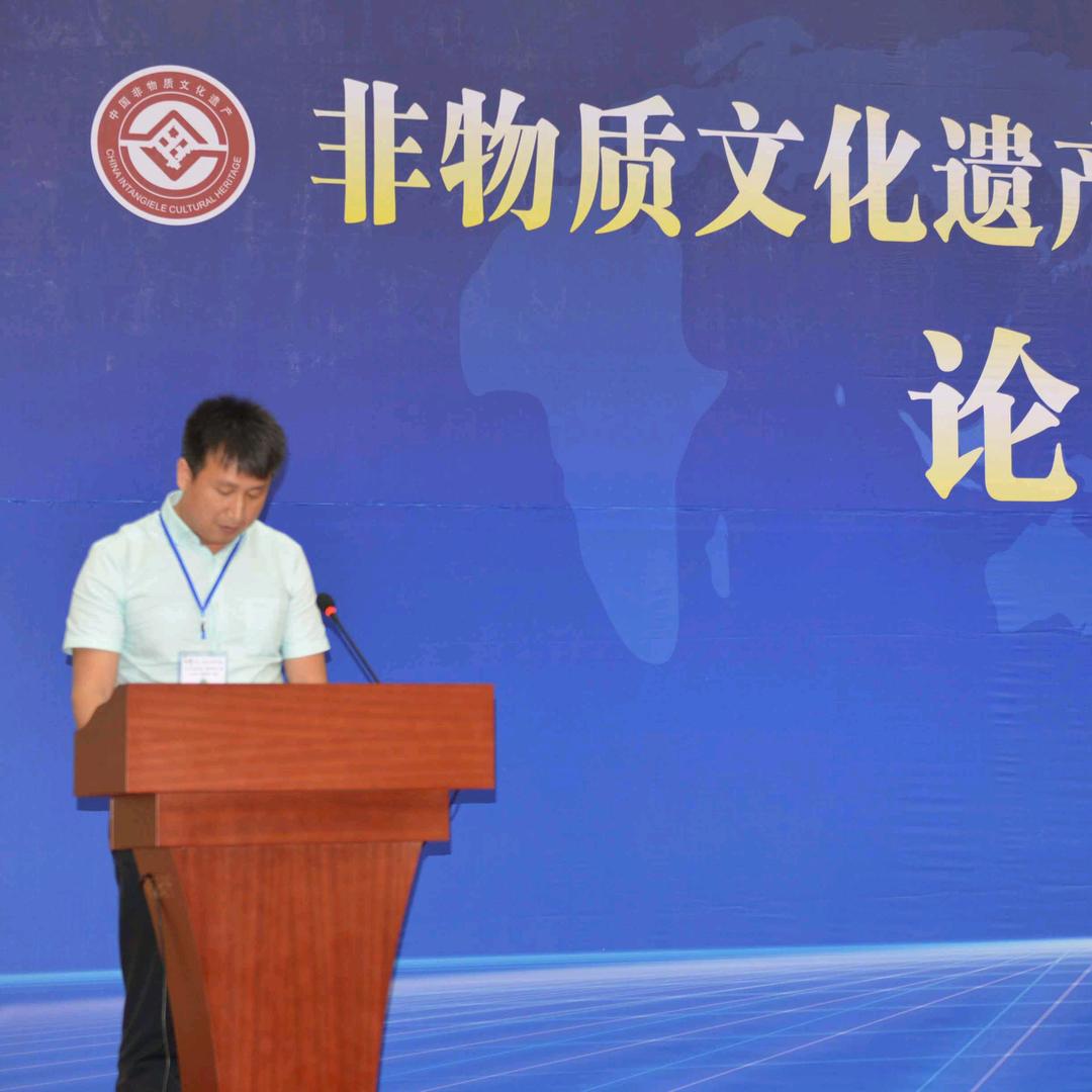 乖幺妹土家织锦创始人丁世举