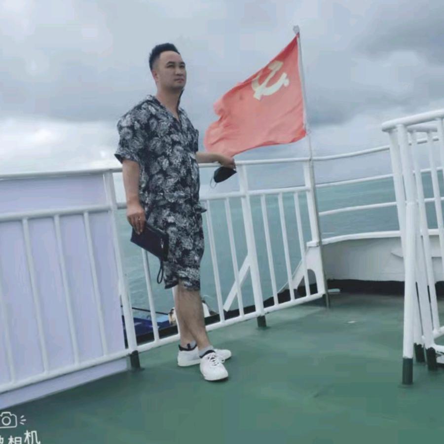 吴进国